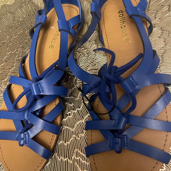 CLEARANCE NWOB DOLLHOUSE  SANDALS WOMNE’S  SIZE 7 1/2 - Picture 13 of 16